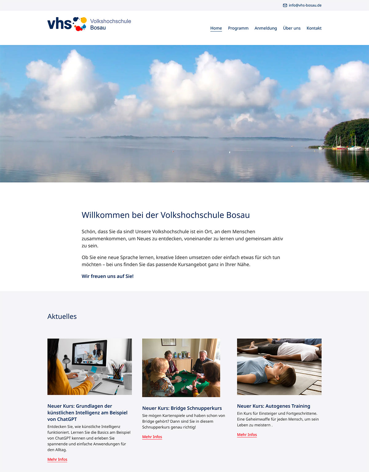 Startseite mit Bild des Plöner Sees und den aktuellen Kursangeboten